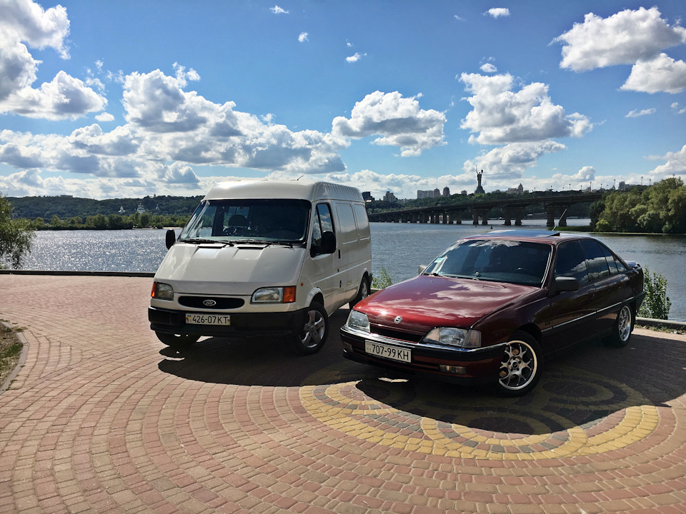 Зустріч Ford Transit та Opel Omega 4