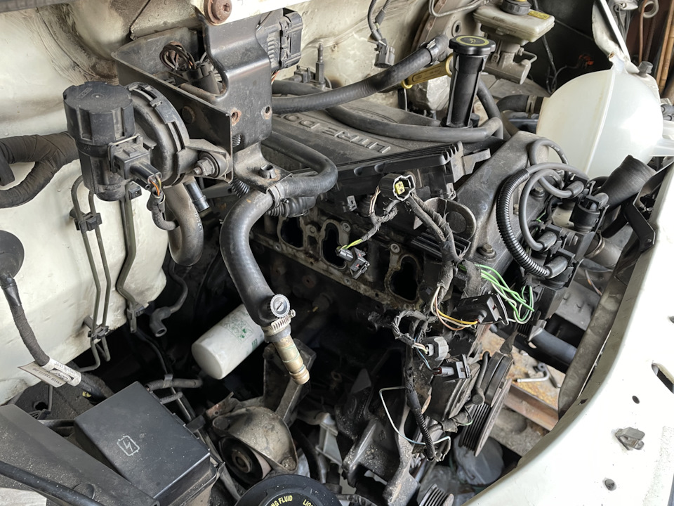 Заміна впускного колектора DOHC 2.0 3