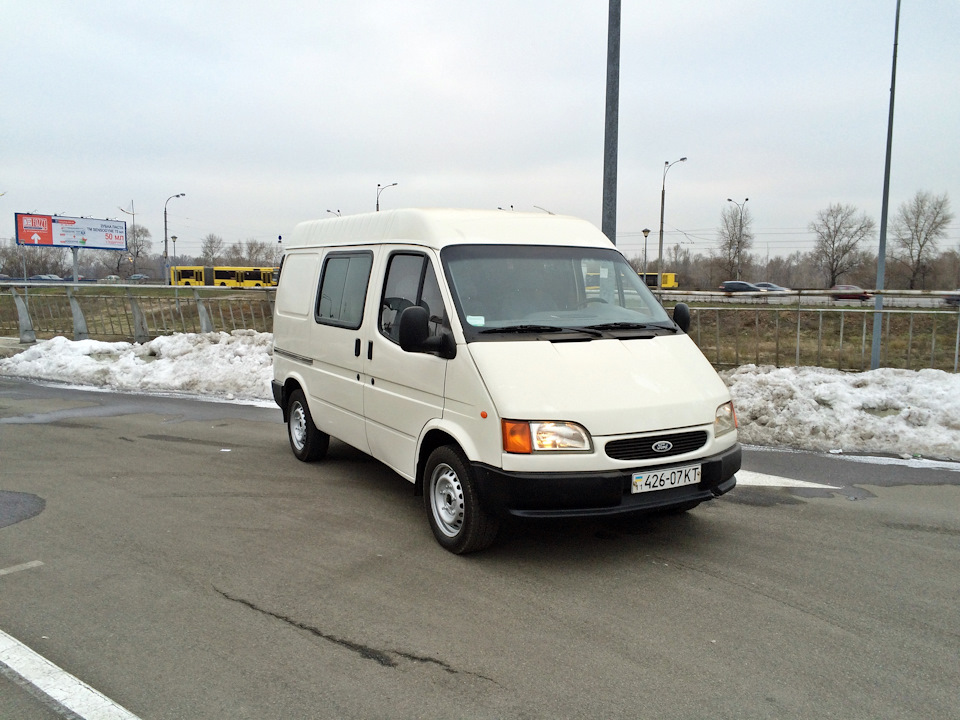 Зимова відпустка Ford Transit 1