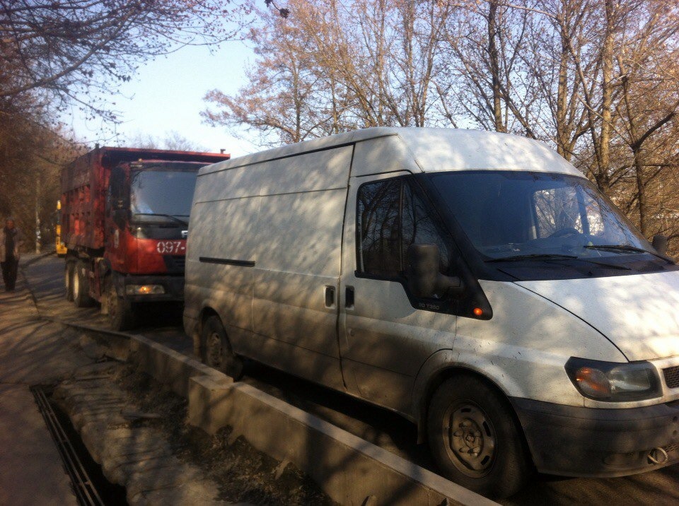 Foton vs Transit 4