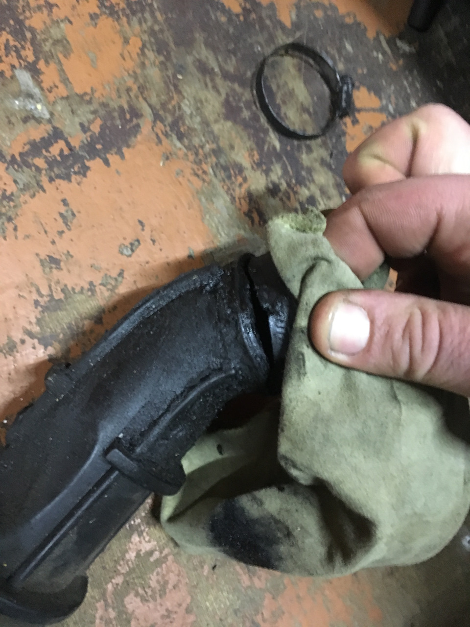 Провів сьогодні планове щось 2