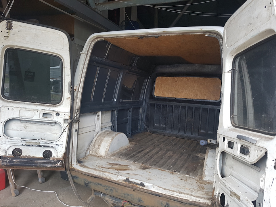 Після святкових днів, вдома нудно. 4