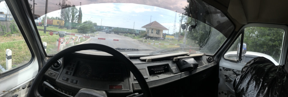 Розсікаємо по вечірньому Дніпру на Дніпрі 🤭 1