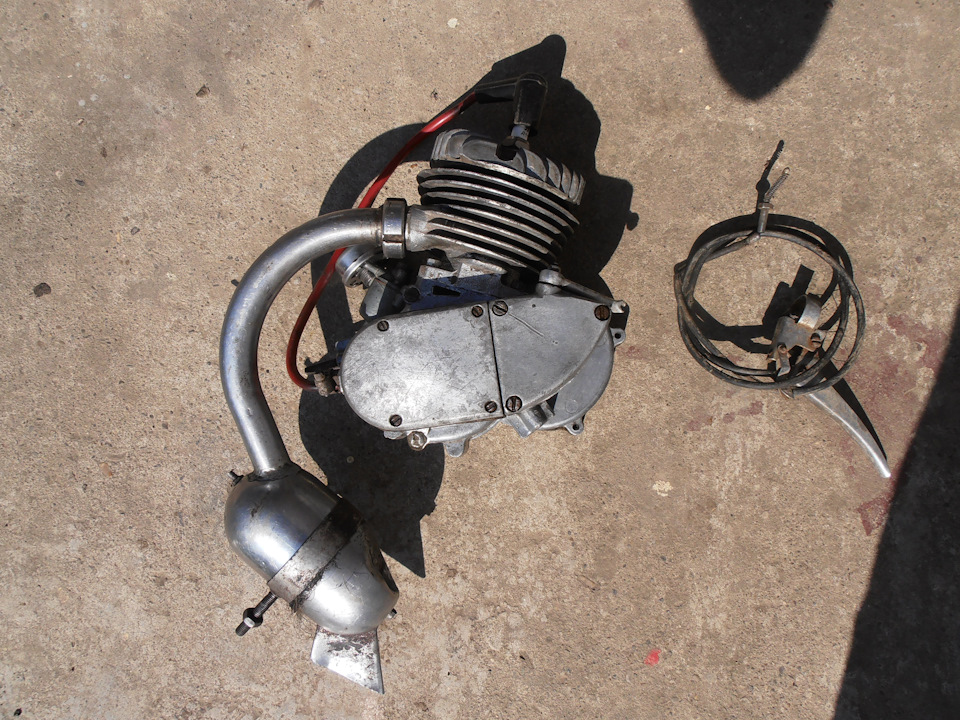 Продам двигун на дірчик Д5 1