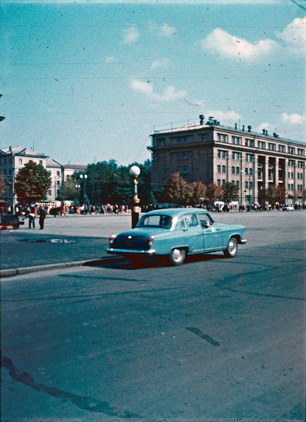 Волги на вулицях радянського Дніпропетровська. Частина 2 1