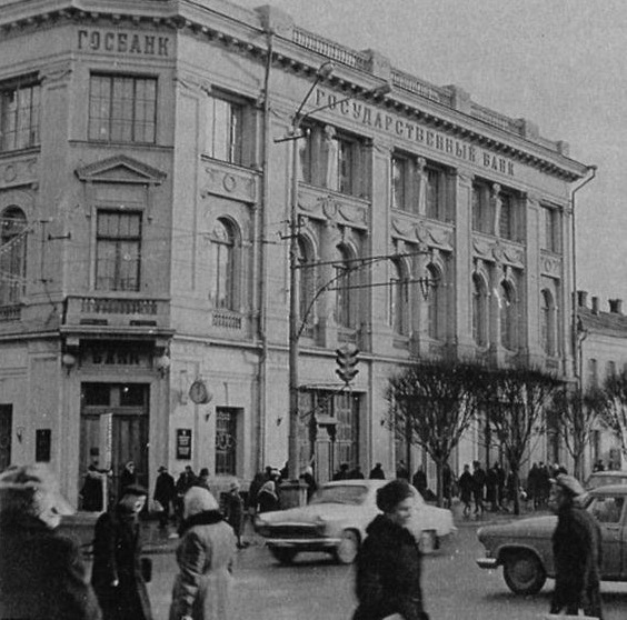 Волги на вулицях радянського Дніпропетровська. Частина 2 5