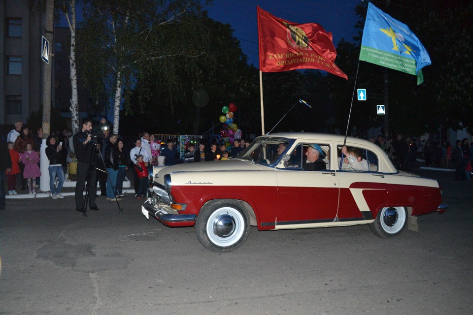 9 травня 4