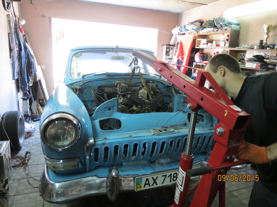 Зняття старого двигуна та встановлення нового V8 від ГАЗ-53 3