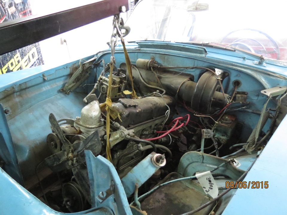 Зняття старого двигуна та встановлення нового V8 від ГАЗ-53 2