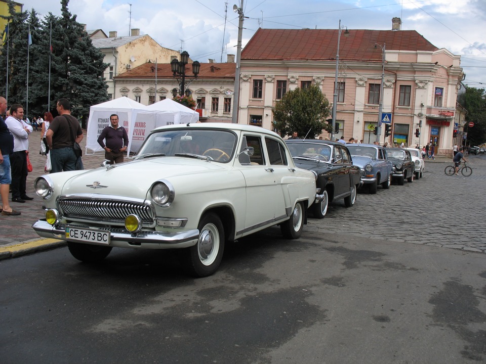 Ось зібралися на День незалежності. 2