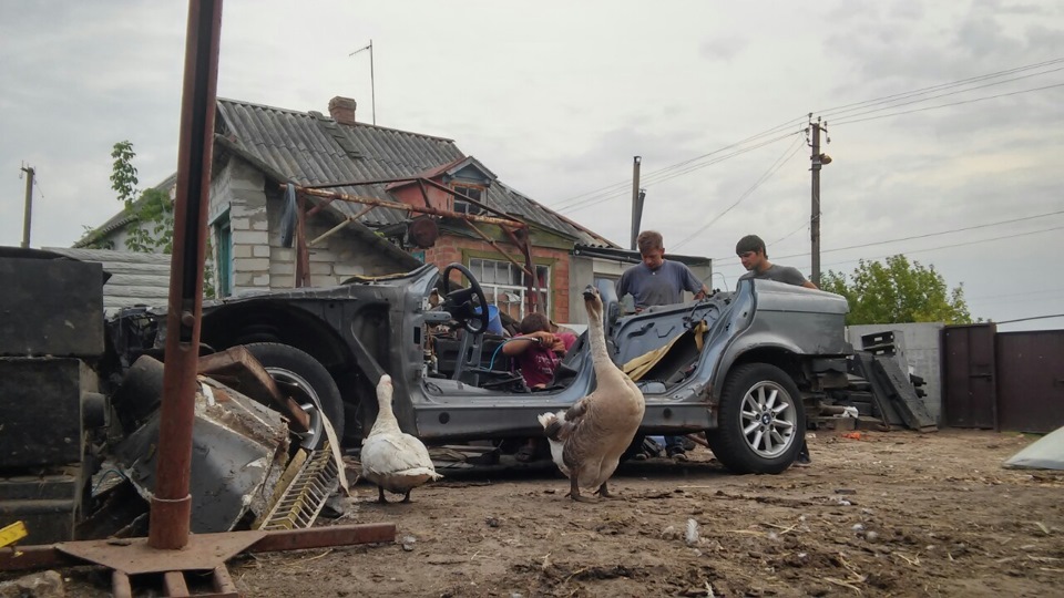 Почали пиляти бмв. 2