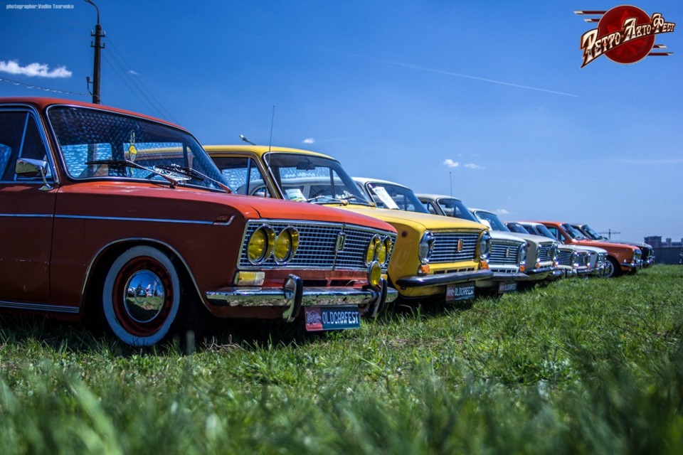 Old Car Fest - 2 4