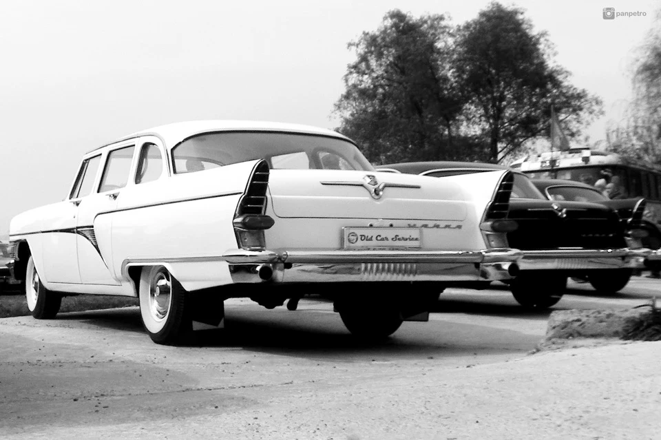 Old Car Land 2016