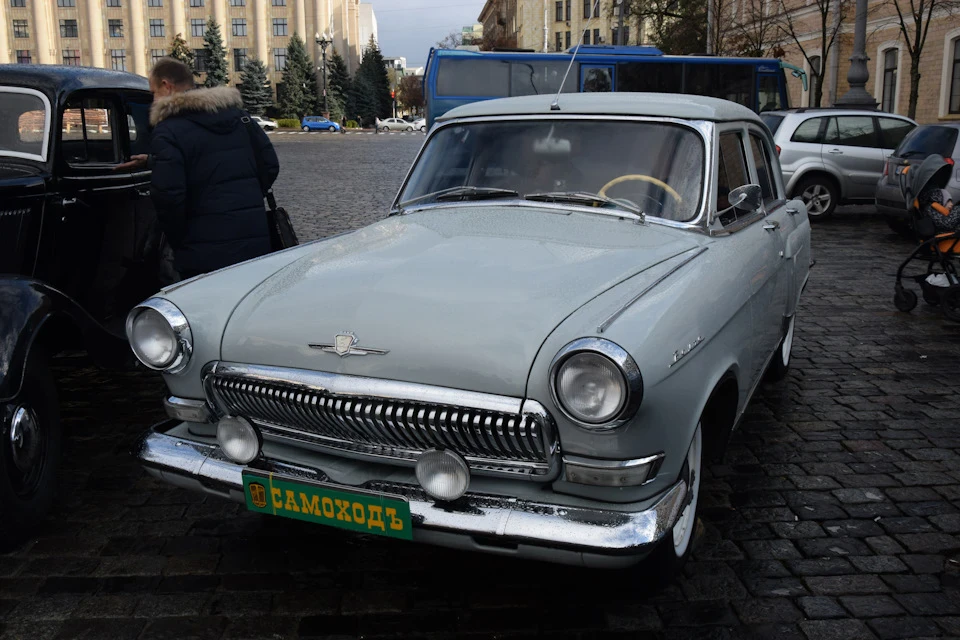 Виставка ретро-автомобілів