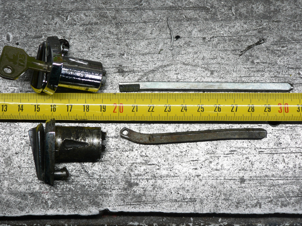 213. Сірі будні складання. Ч5. Замки дверей зовнішні ГАЗ-24. 4