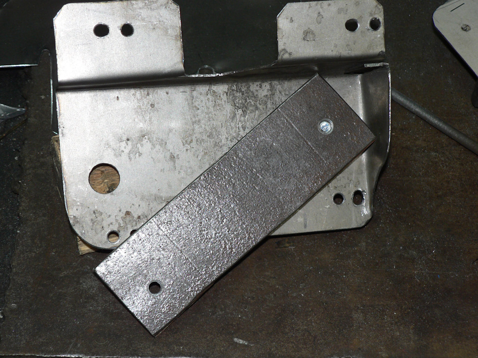 65. Петли Ауди 80 в багажник ГАЗ-21. Часть 2. 4