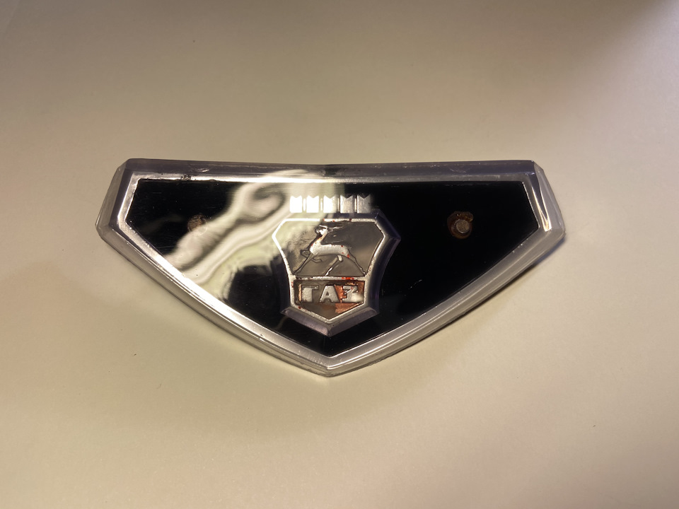 Реставрація значка газ 24 волга 5