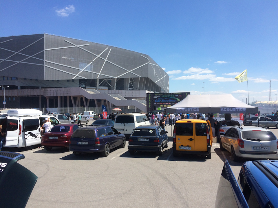 Поїздка до Львова на змагання з автозвуку 4