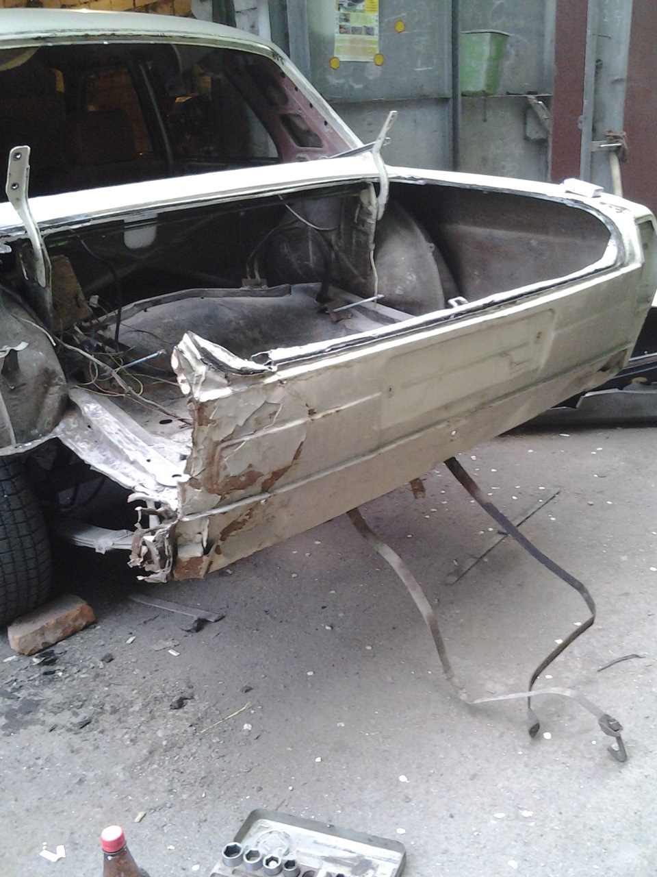 Візит до російської начинки для заміни попи. 2