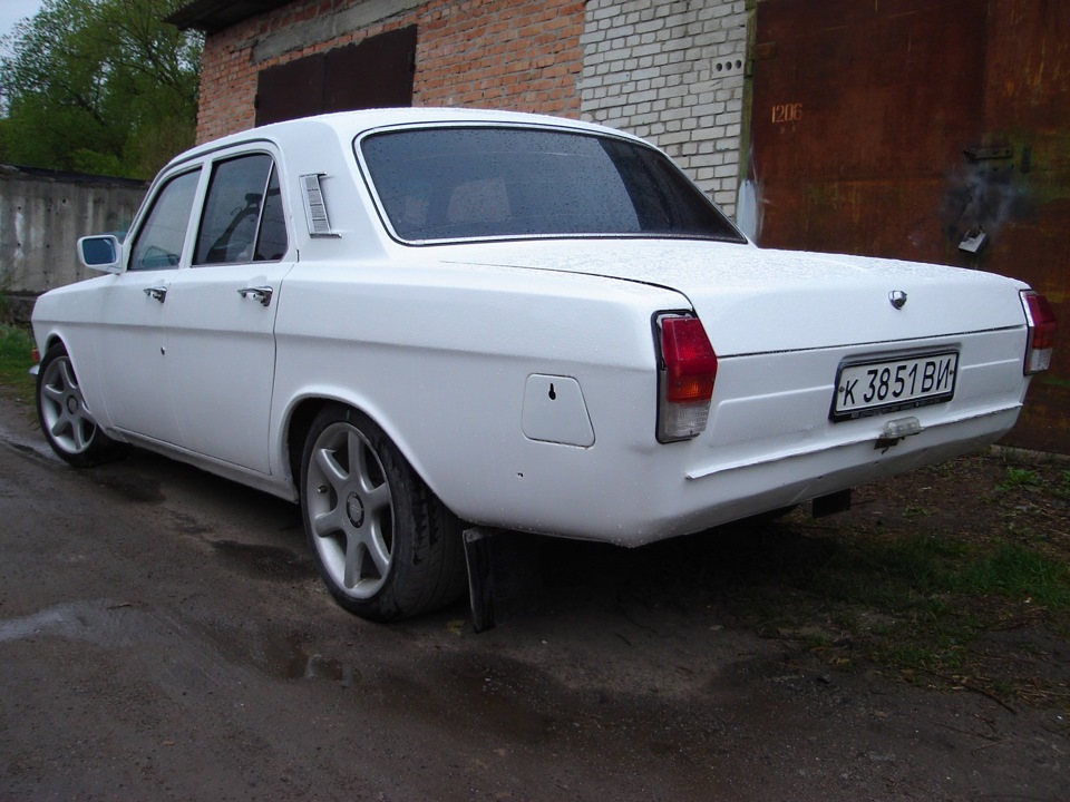 Продам! Терміново! 2200 уе. 2