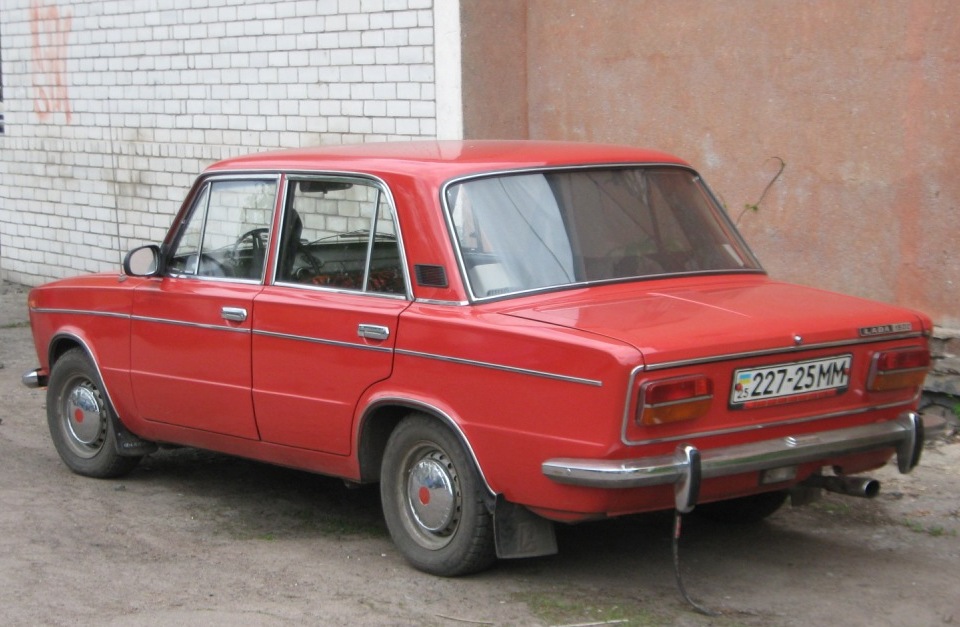 Хто і як ставиться до своїх авто... 1