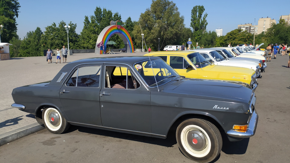 Всі відмінності ранньої Волги на прикладі ГАЗ 24 1970 1