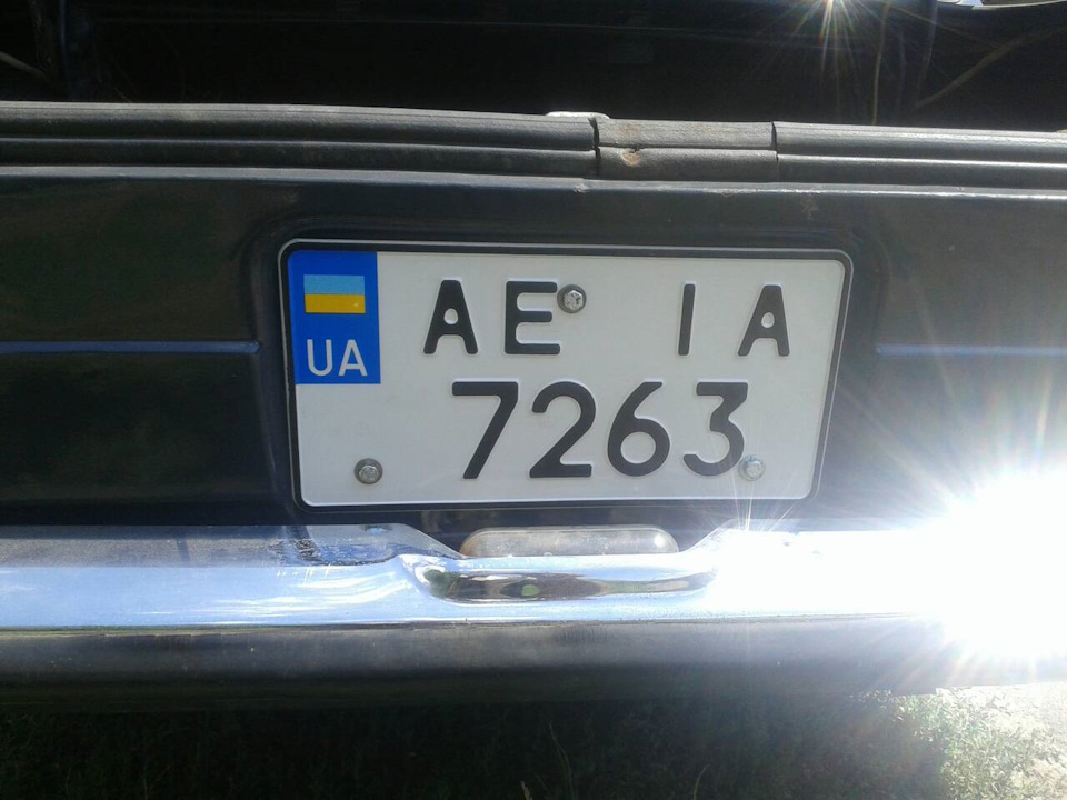 Задній квадратний номер 2