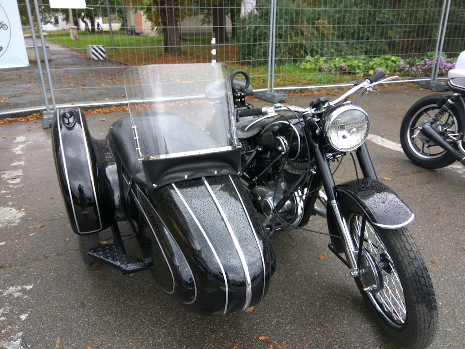 Old Car Land ч.2 2
