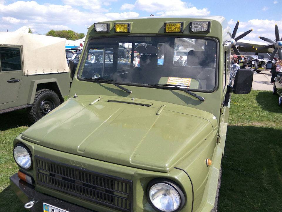 Old Car Land 3