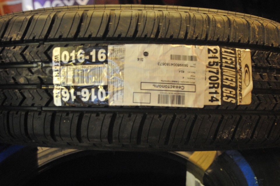 Cooper Lifeliner GLS 215/70 R14 4