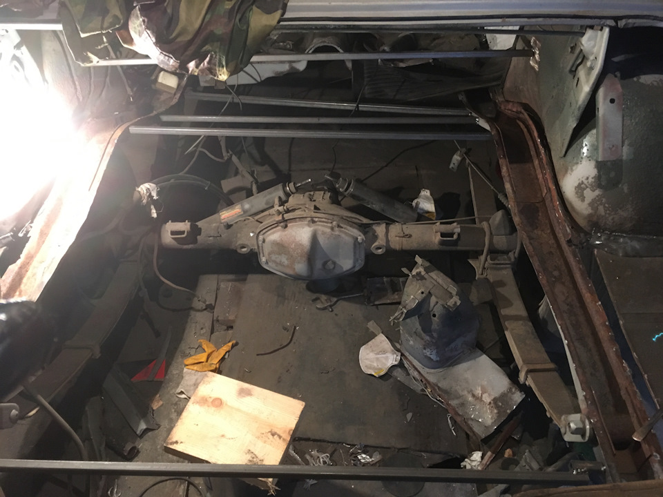 Продовження заміни задньої частини 2