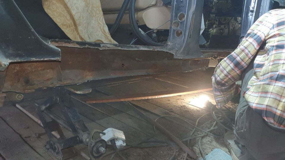 29 Заміна порогів + підготовка під бічний вихлоп 5