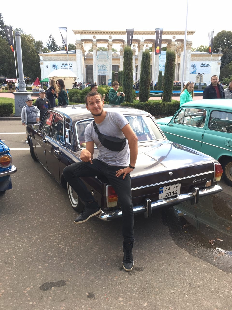 12 OldCarLand 2018 1