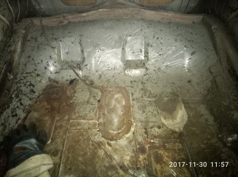 Зайнявся багажником газ 24 2
