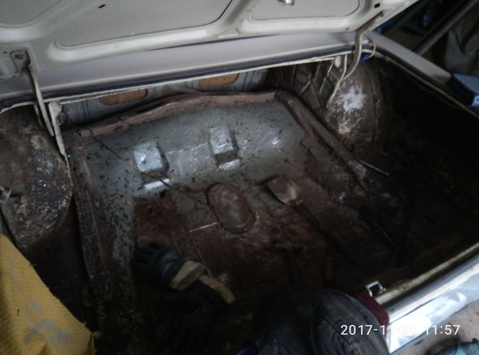 Зайнявся багажником газ 24 1