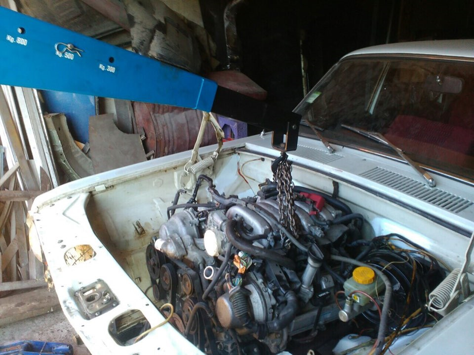 Прикладка V8 3 uz fe 2