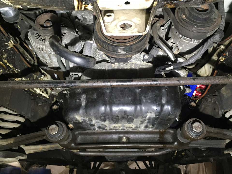 Встановлено двигун V8 та АКПП 2