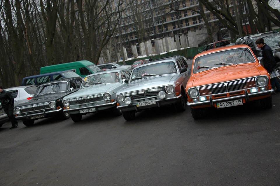Зустріч клубу власників ГАЗ-24 М24 на заході retro&exotica))) 1