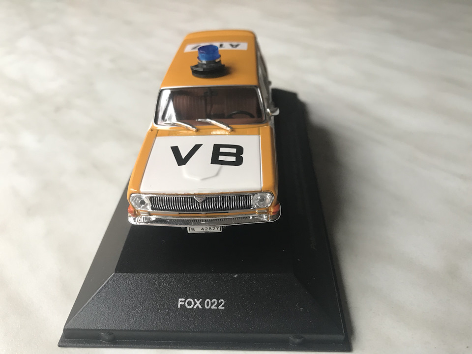 ГАЗ-24-02 «Волга», 1:43 4