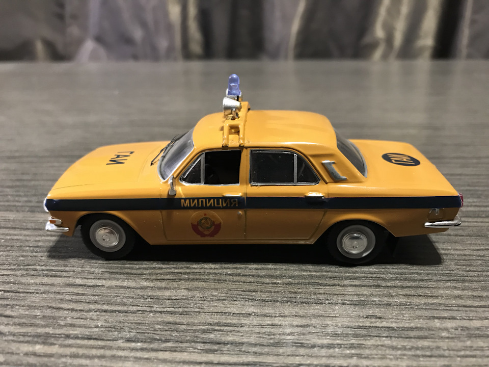 ГАЗ-24 Волга , 1:43, частина сьома 1