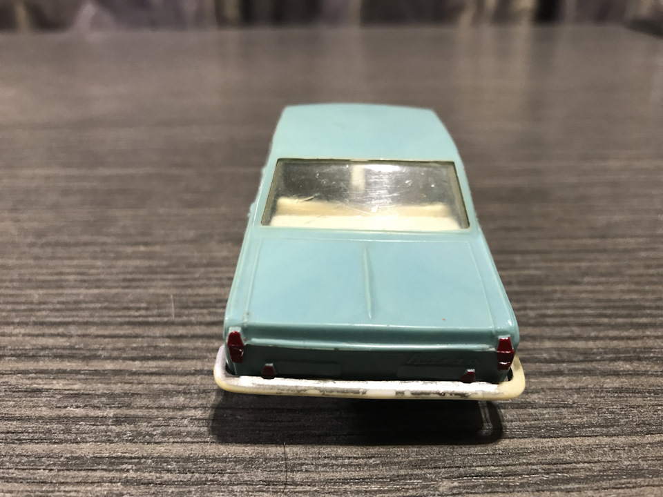 ГАЗ-24 Волга , 1:43, частина шоста 4