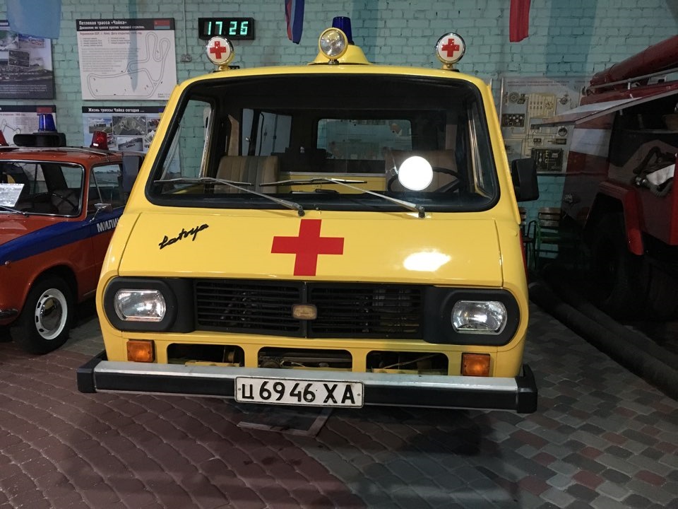 Іграшка в музеї 5
