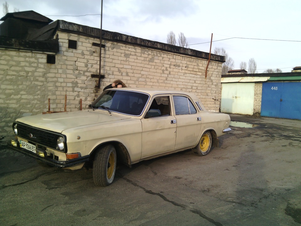 8 березня 4