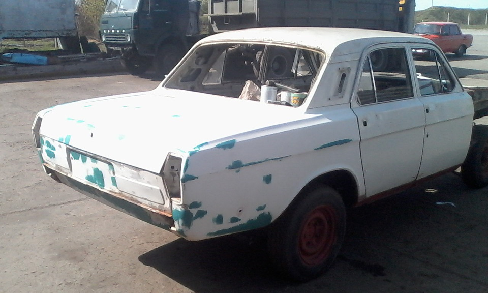 Кузов зібраний, можна чухати 3