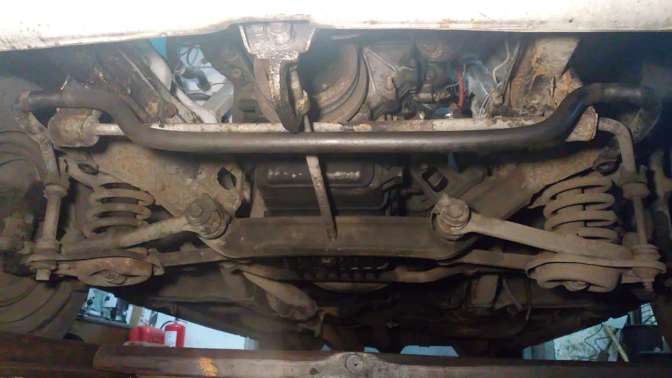 Використання переднього стабілізатора від Jeep Grand Cherokee ZJ