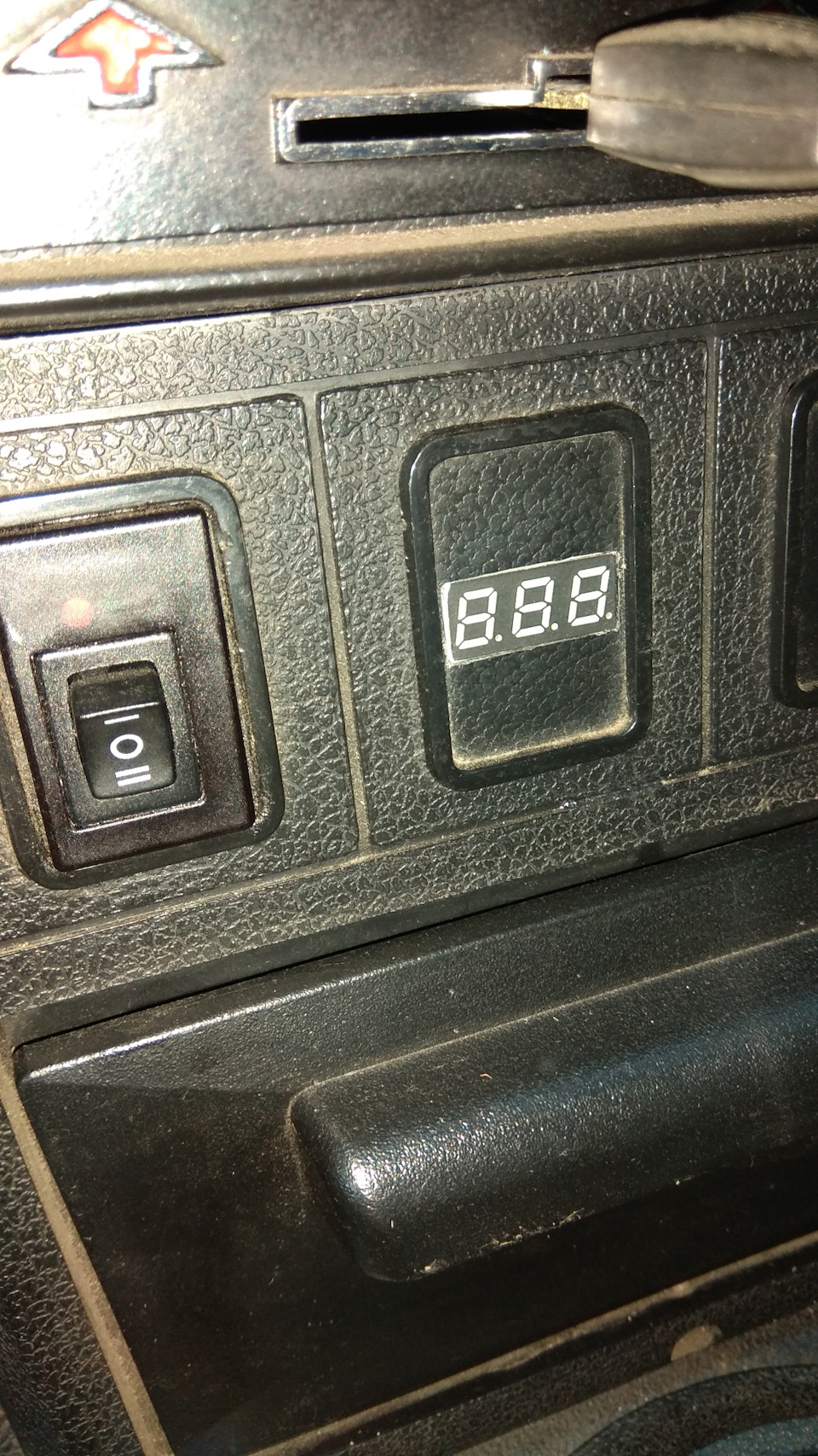 Вольтметр 2