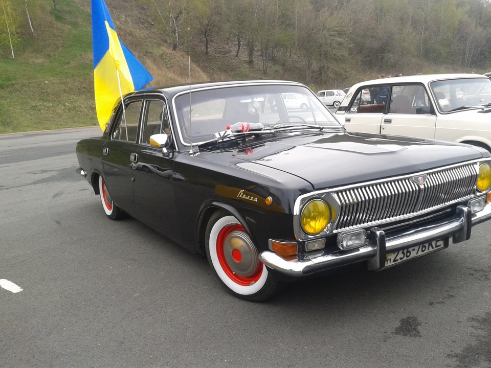 Відкриття сезону 2014, Retro Cars Kyiv 1