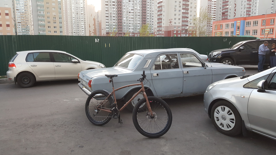 Велосипедував друга)) 1