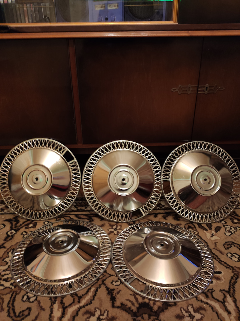 Декоративні ковпаки 2