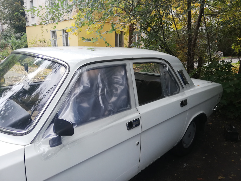Уламки на землі 1